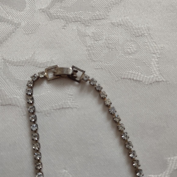 Art deco fine jewelry prong set crystals ruby pendant costume necklace silvetone - Picture 8 of 10